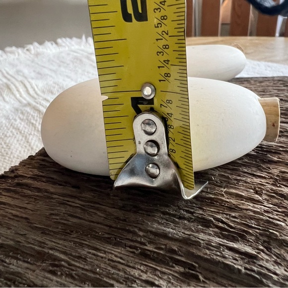 Salt and Pepper Shakers Pigeon Toe Ceramics Natural White Ceramic - Picture 8 of 9